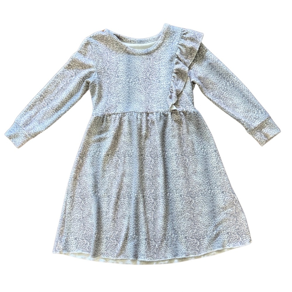 Chaser soft leopard ruffle long sleeve dress Girls size 5 in like new condition